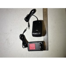 Зарядное устройство WORTEX SC 1515-1 Вход: 220-240В 50Гц Выход: 13В 1,5А BD 1215 Li Китай SC15151029